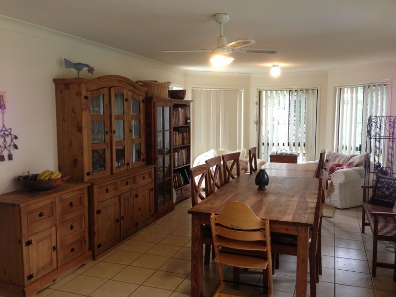 2 Meranti Court, Albany Creek QLD 4035