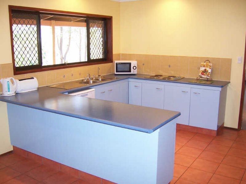 18 Albion Road, Eatons Hill QLD 4037