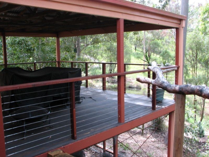 18 Albion Road, Eatons Hill QLD 4037