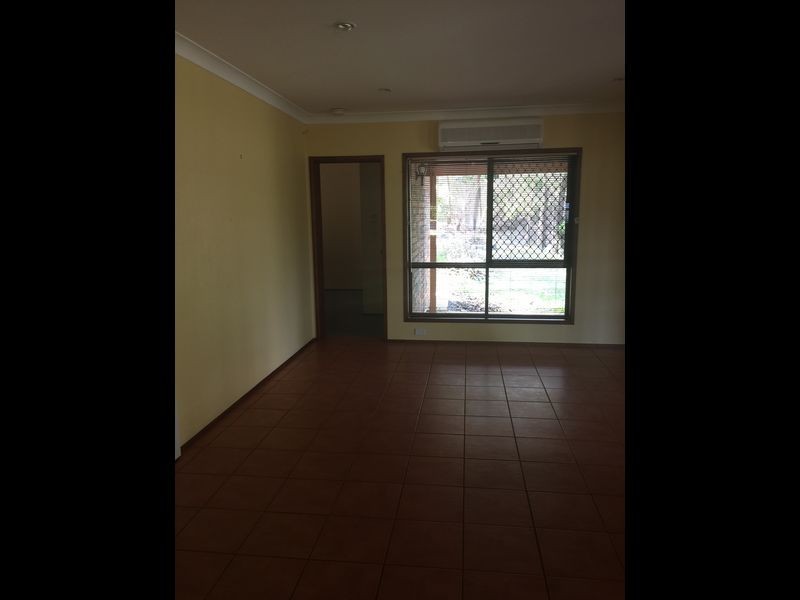 18 Albion Road, Eatons Hill QLD 4037