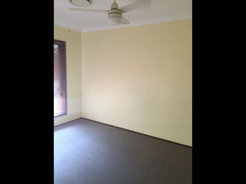 18 Albion Road, Eatons Hill QLD 4037
