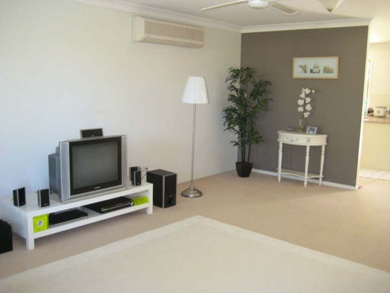 14 Tonnere Court, Eatons Hill QLD 4037