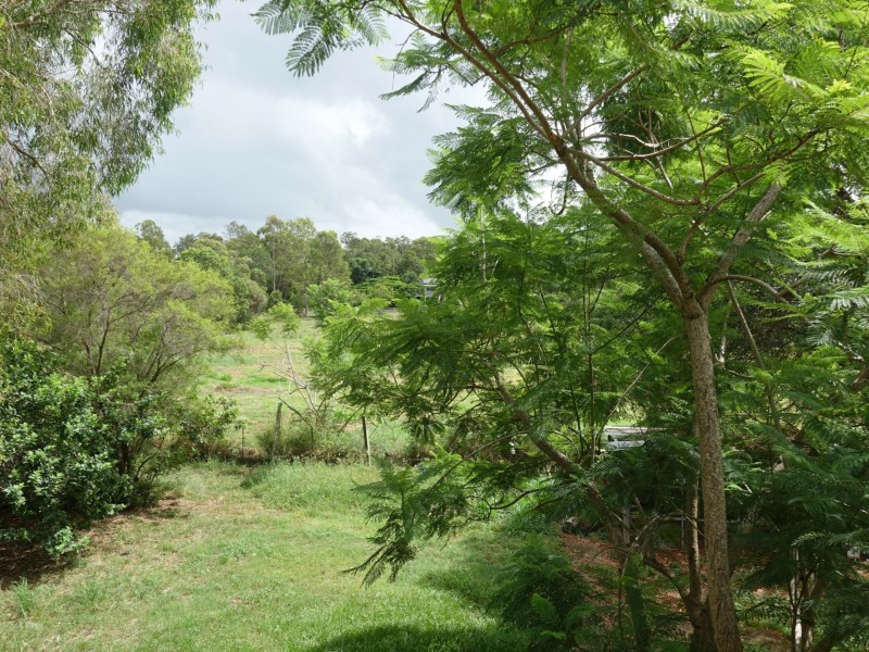 433 Albany Creek Road, Bridgeman Downs QLD 4035