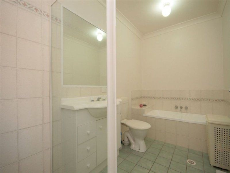 3 Azalea Cresent, Fitzgibbon QLD 4018