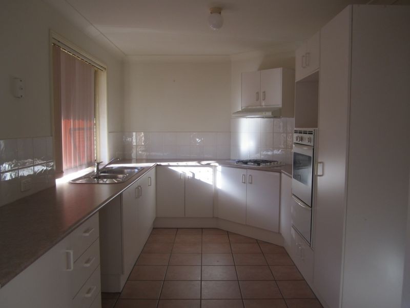 21 Azalea Crescent, Fitzgibbon QLD 4018
