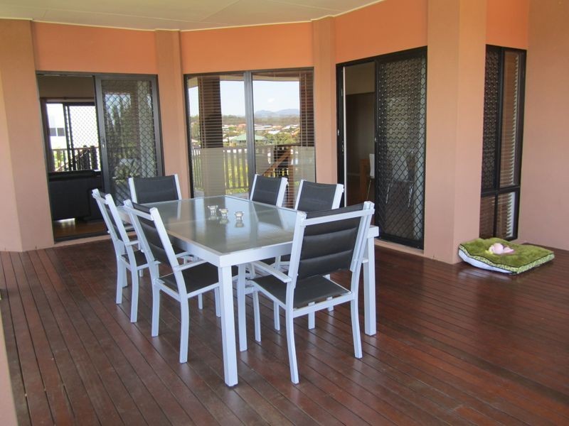 11 Alberic Court, Eatons Hill QLD 4037