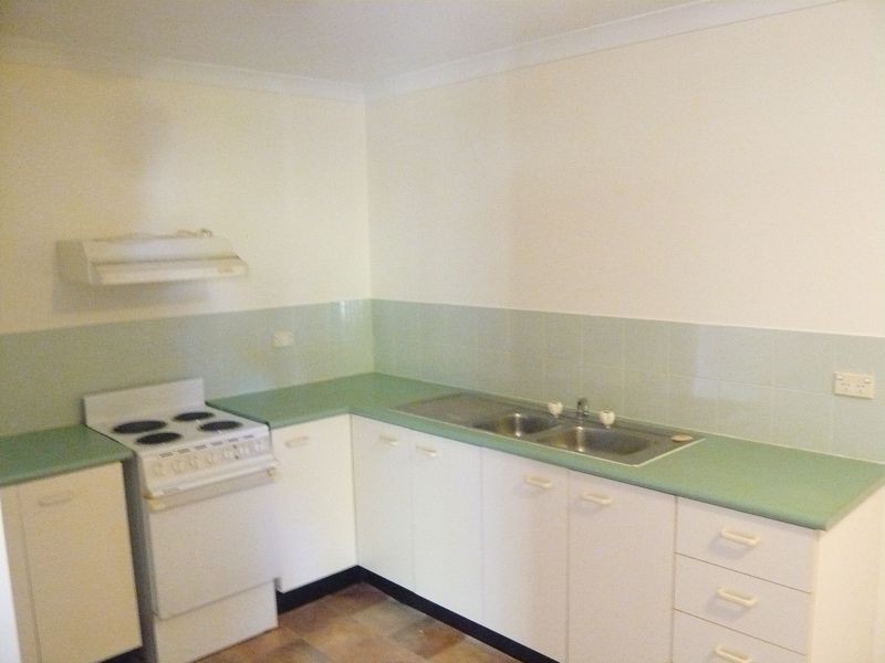 2/33 Hibiscus Cct, Fitzgibbon QLD 4018