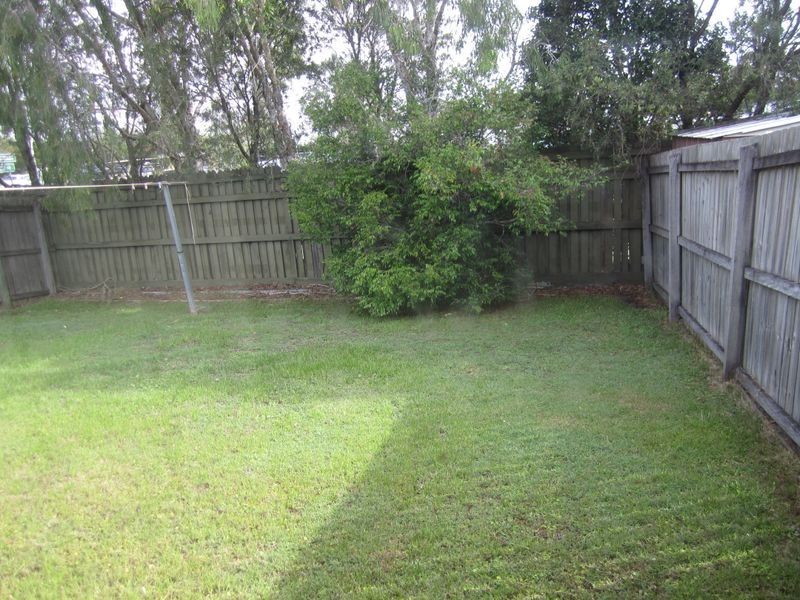 2/33 Hibiscus Cct, Fitzgibbon QLD 4018
