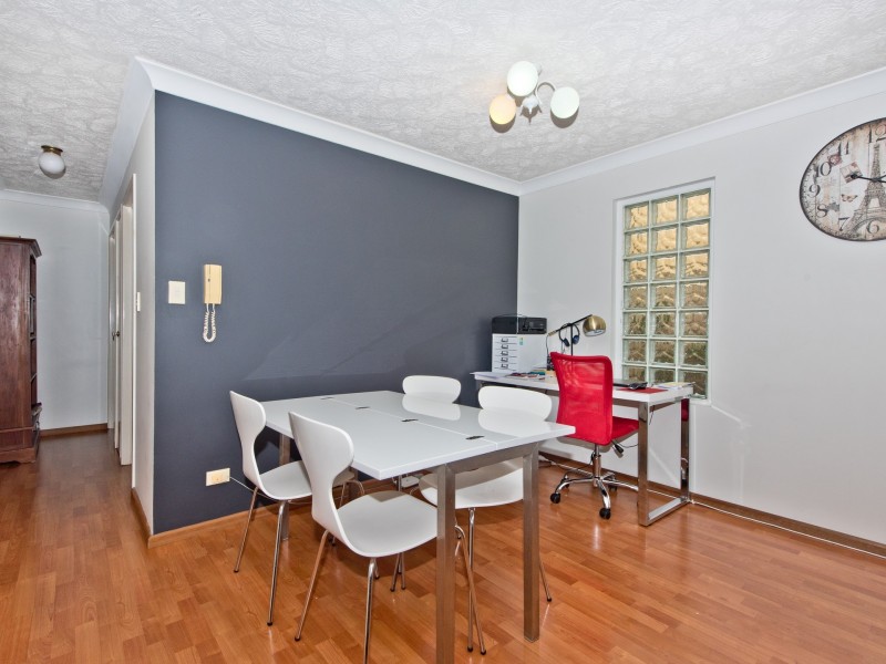 4/2 Halcomb Street, Zillmere QLD 4034