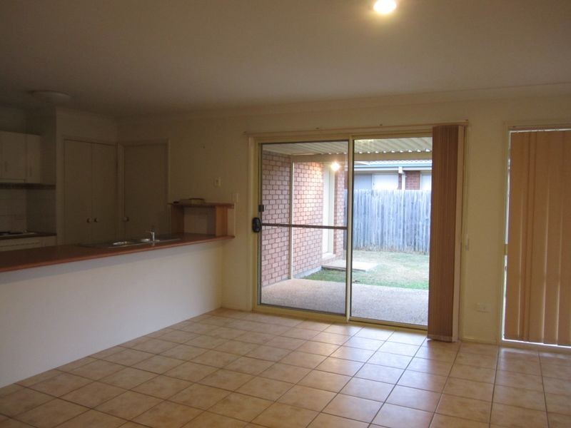 3 Elizabeth Place, Brighton QLD 4017