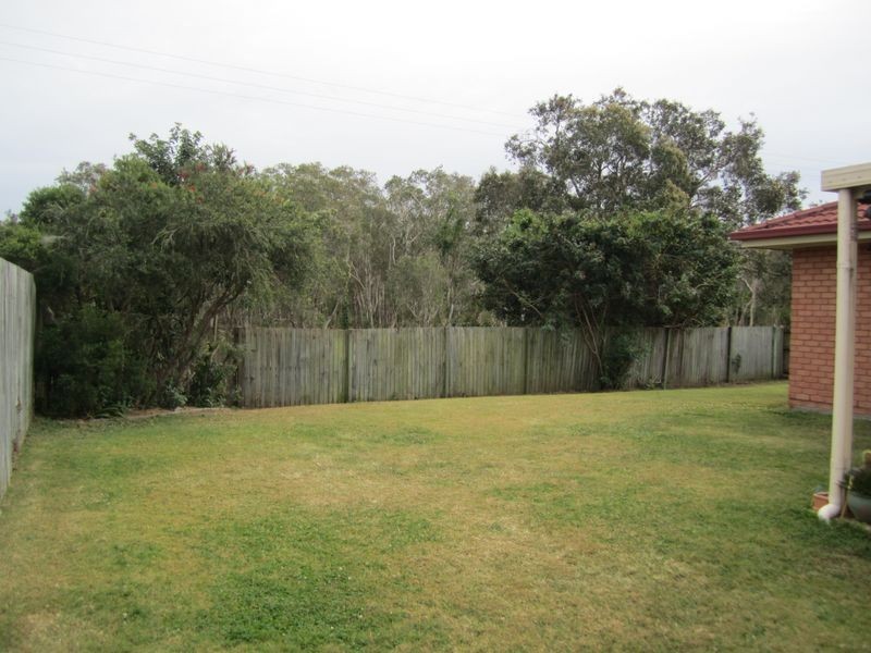 3 Elizabeth Place, Brighton QLD 4017