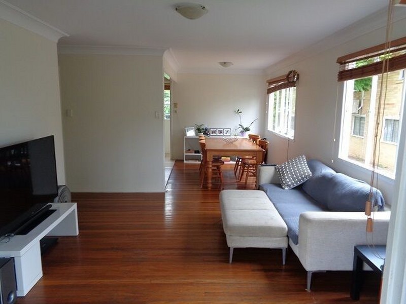 37 Bramcote Street, Chermside West QLD 4032