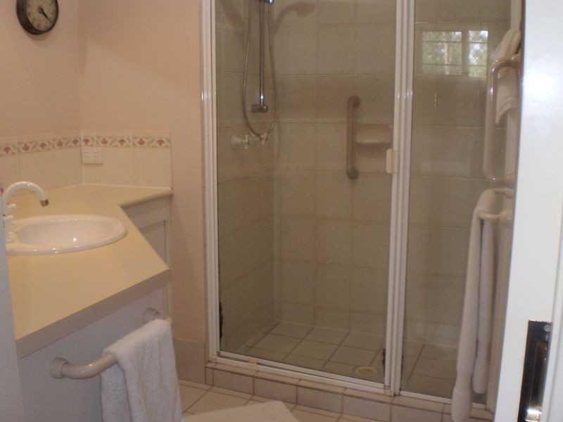 18-30 Graham Rd, Carseldine QLD 4034