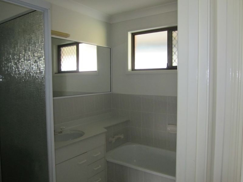 1 Rosa Crescent, Bracken Ridge QLD 4017