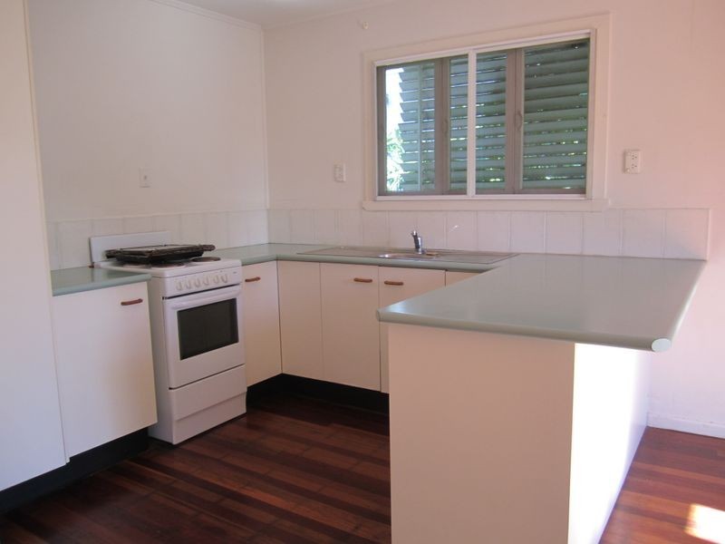 52 Agnew Street, Sandgate QLD 4017