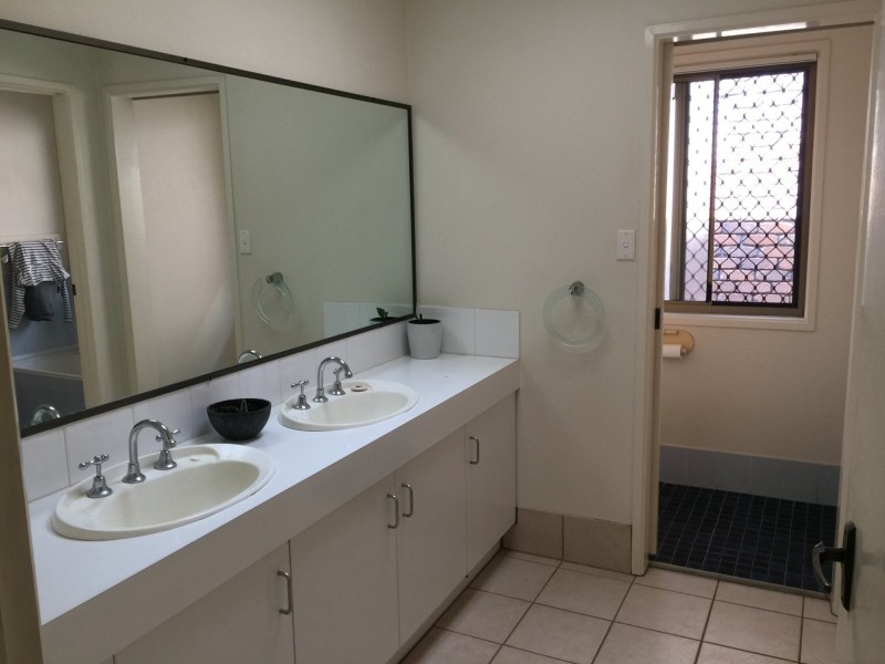 12 Chateau Street, Carseldine QLD 4034