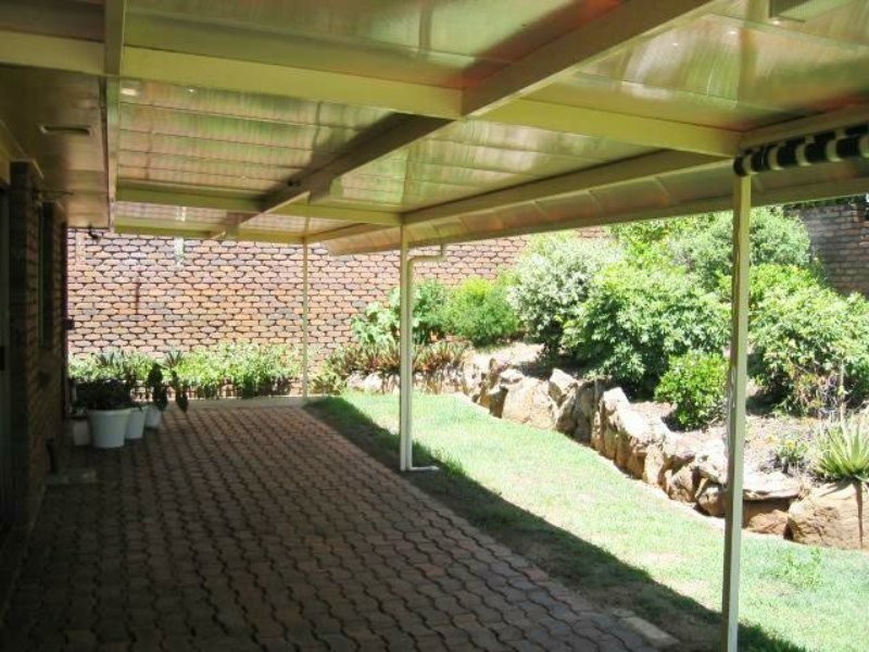 12 Chateau Street, Carseldine QLD 4034