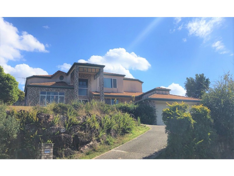 18 Silkyoak Way, Albany Creek QLD 4035