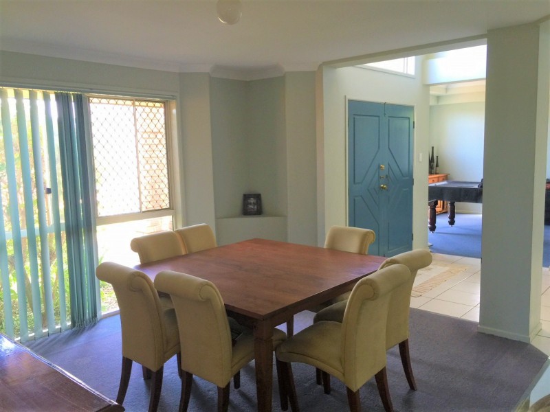 18 Silkyoak Way, Albany Creek QLD 4035