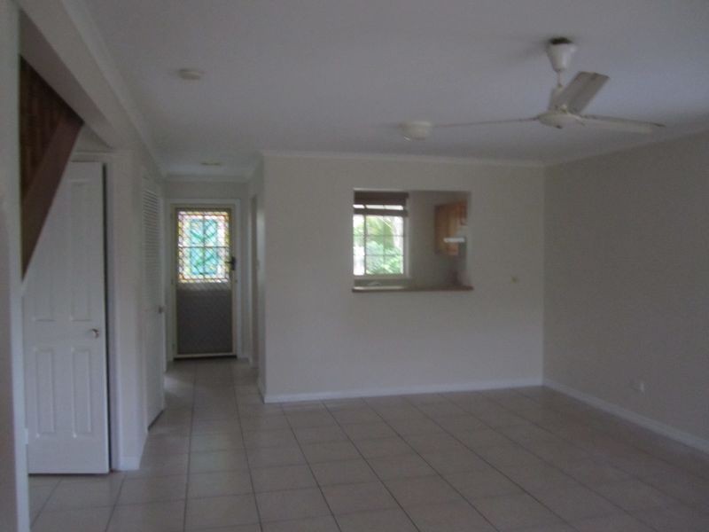 1/10 Tipuana Place, Fitzgibbon QLD 4018