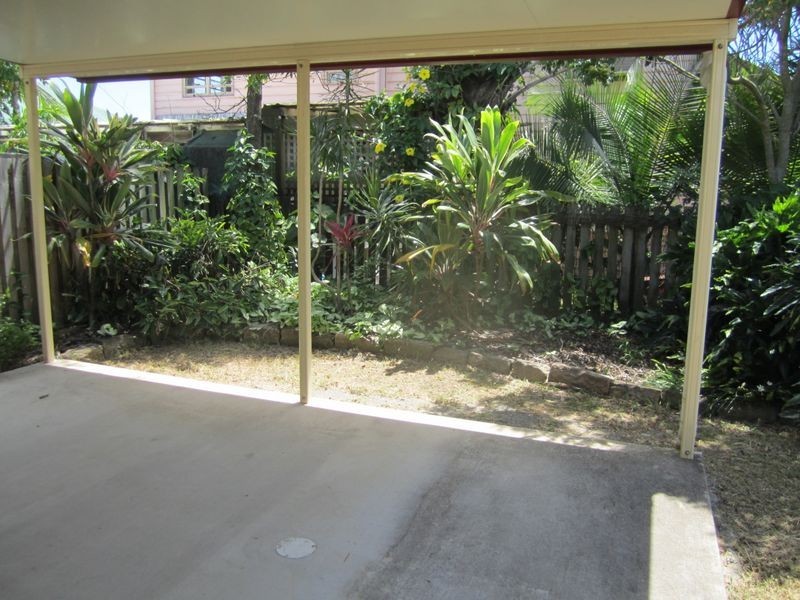 1/10 Tipuana Place, Fitzgibbon QLD 4018