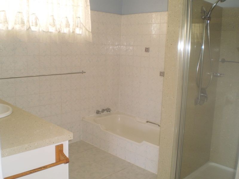 19 Doulton Street, Stafford Heights QLD 4053