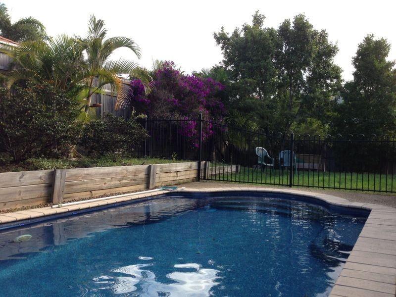 2 Meranti Court, Albany Creek QLD 4035