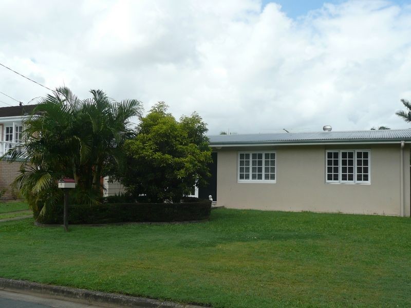 6 Caradon Street, Albany Creek QLD 4035