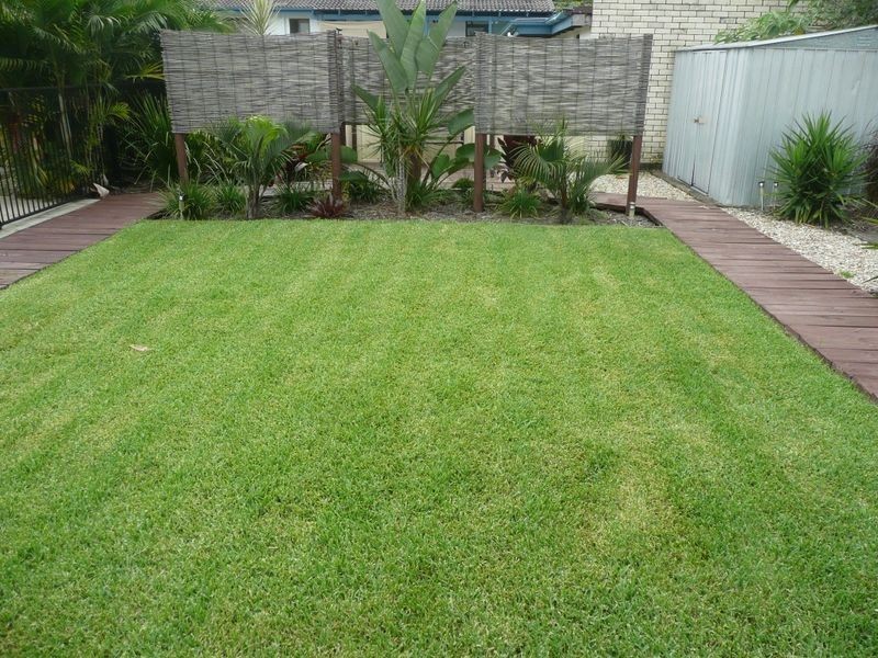 6 Caradon Street, Albany Creek QLD 4035