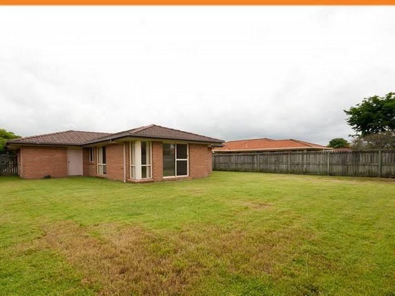 22 Hibiscus Circuit, Fitzgibbon QLD 4018