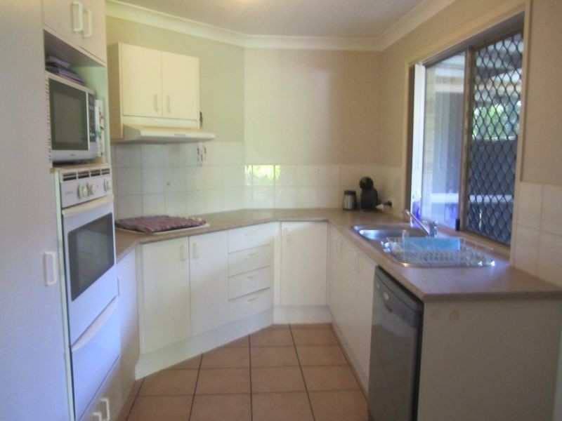 30 Azalea Crecent, Fitzgibbon QLD 4018