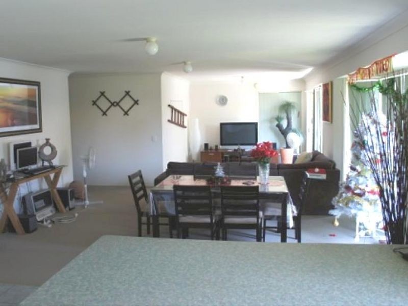 16 Jarrah Place, Fitzgibbon QLD 4018