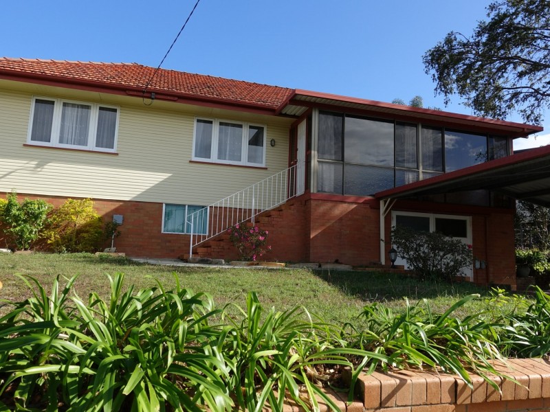 16 Boulter Street, Aspley QLD 4034