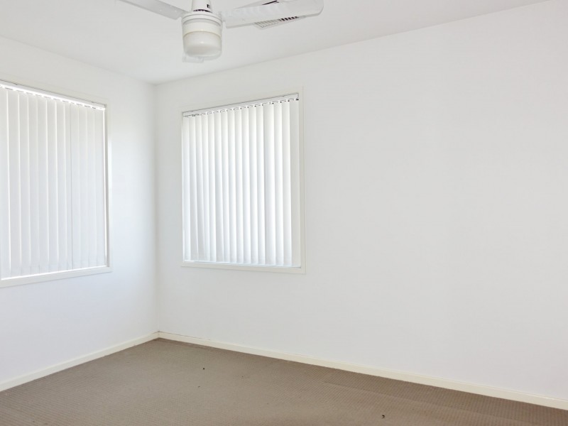 52 Merimbula Crescent, Fitzgibbon QLD 4018