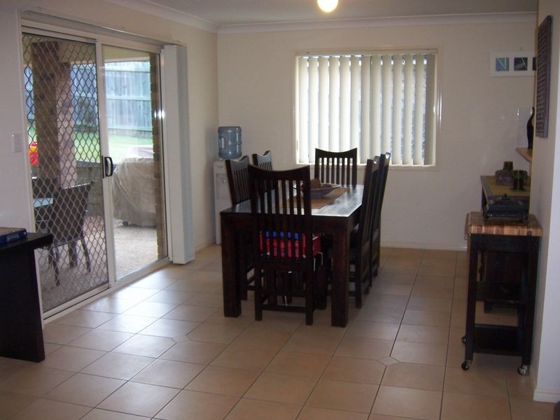 140 Saraband Drive, Eatons Hill QLD 4037