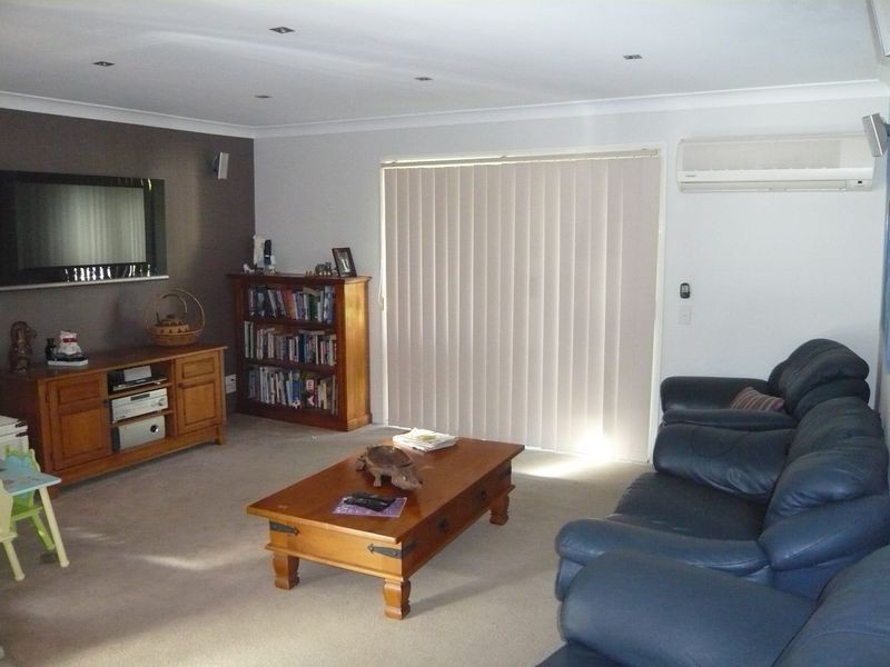 33 Orchid Crescent, Fitzgibbon QLD 4018