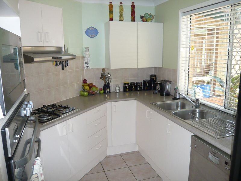 33 Orchid Crescent, Fitzgibbon QLD 4018