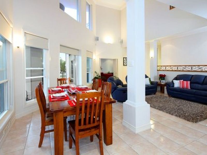 18 Roebig Street, Aspley QLD 4034