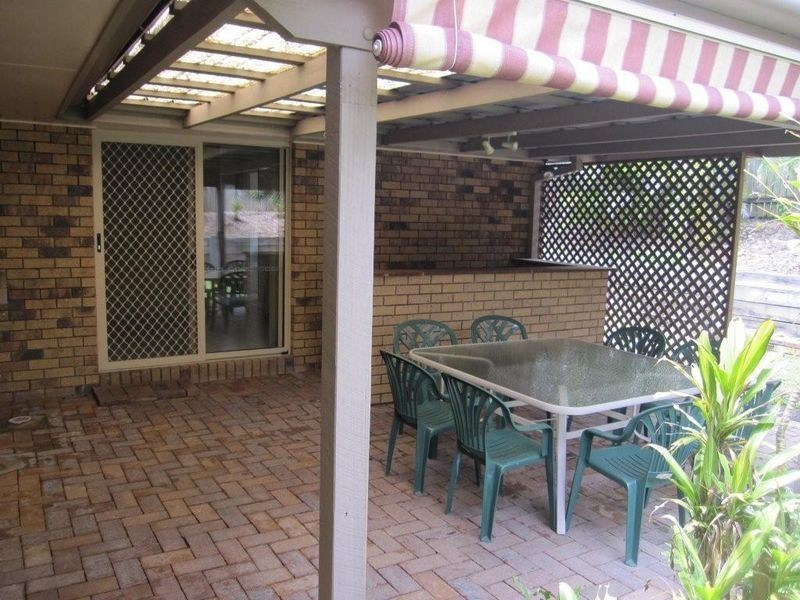 11 Elwood Court, Eatons Hill QLD 4037