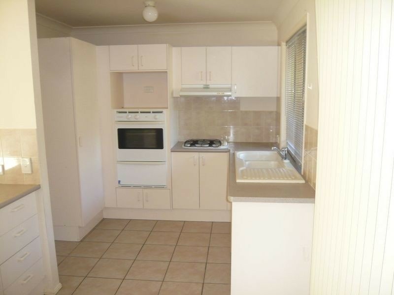 4 Petunia Close, Fitzgibbon QLD 4018