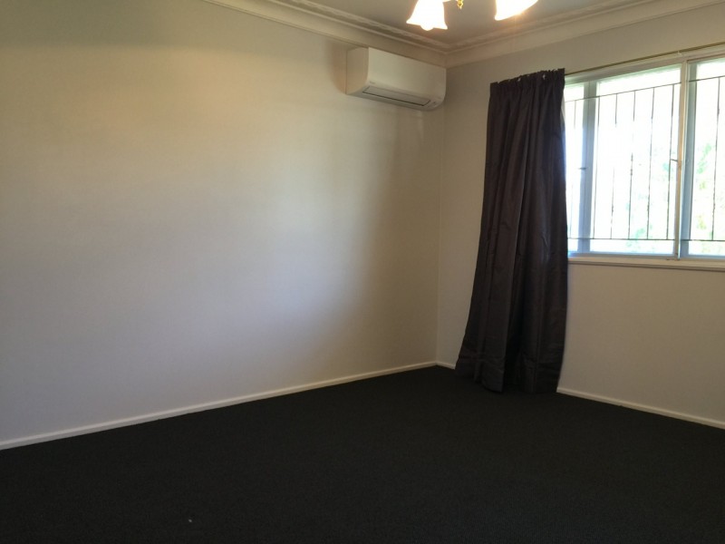 5 Dumaurier Street, Chermside QLD 4032