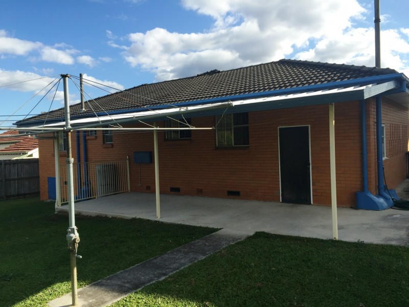 5 Dumaurier Street, Chermside QLD 4032