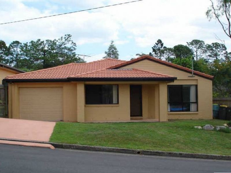 1 Paltarra Street, The Gap QLD 4061