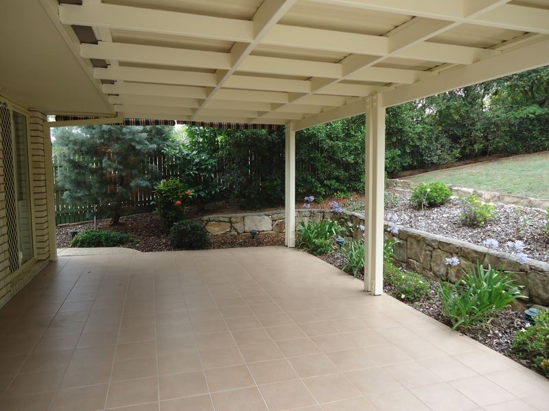 5 Fairhaven Place, Albany Creek QLD 4035