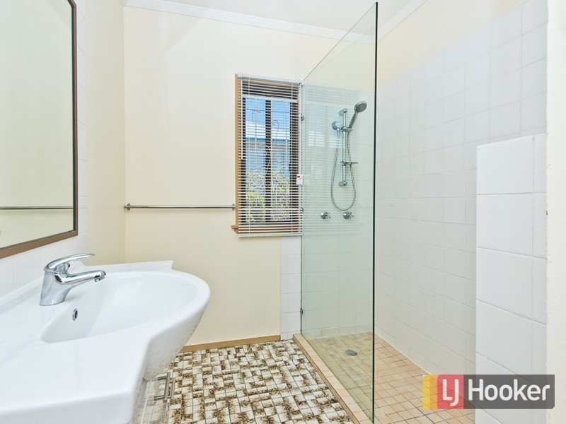 31 Benyon Street, Wavell Heights QLD 4012