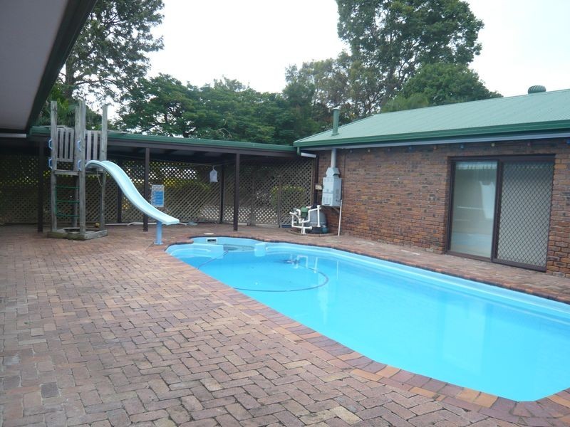 42 Greensill Road, Albany Creek QLD 4035