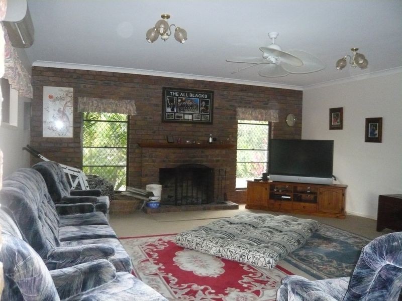 42 Greensill Road, Albany Creek QLD 4035