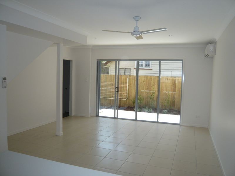 2/25 Grasspan Street, Zillmere QLD 4034