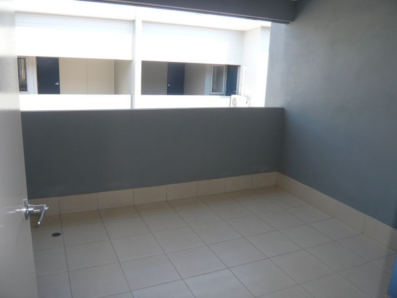 2/25 Grasspan Street, Zillmere QLD 4034