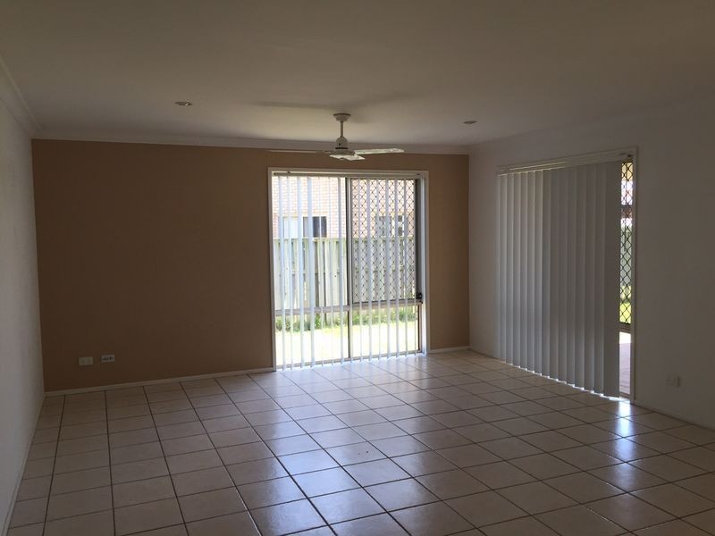 17 Village Way, Bracken Ridge QLD 4017